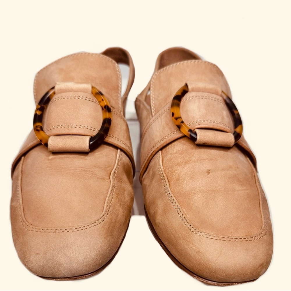 Corso Como Beige Loafers with Tortoiseshell Accent